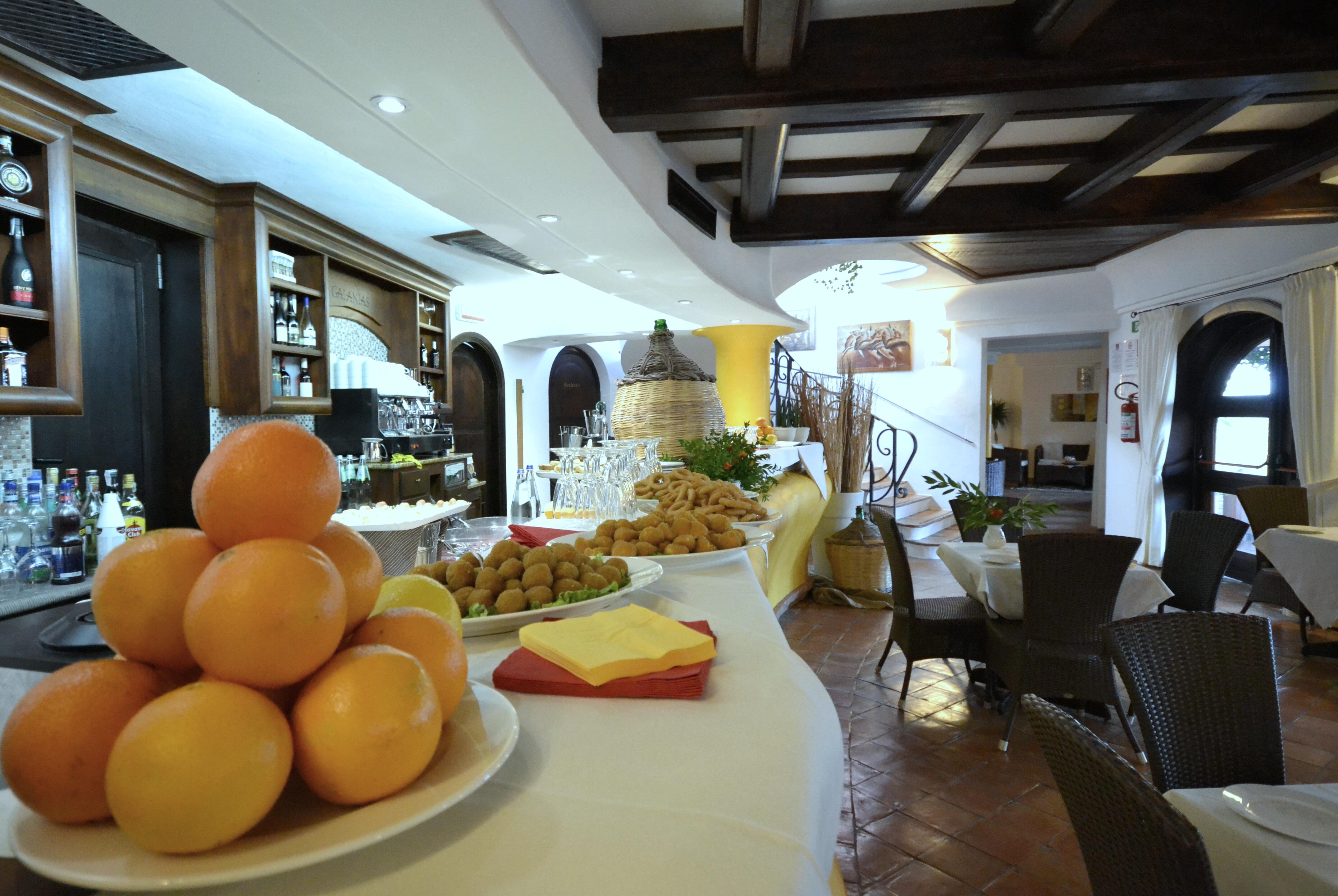 Felix Hotels - Galanias Hotel & Retreat Бари Сардо Екстериор снимка