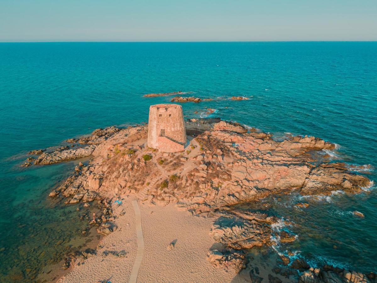 Felix Hotels - Galanias Hotel & Retreat Бари Сардо Екстериор снимка